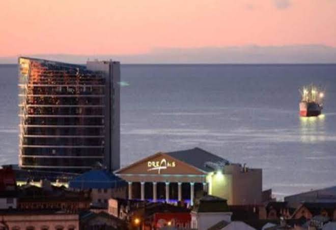 Hotel dreams punta arenas