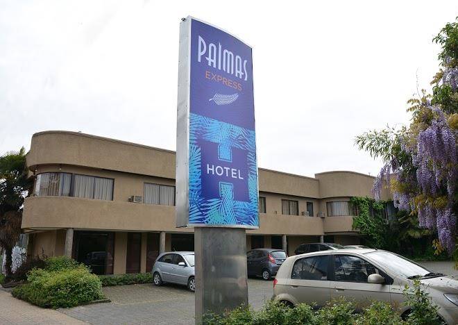 Hotel Palmas Express Image