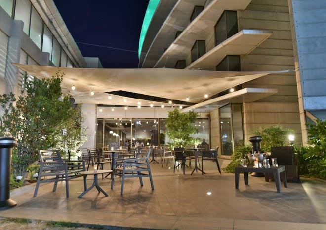 Holiday Inn Santiago Airport Terminal Image