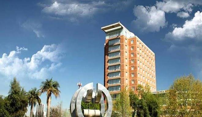 Radisson ciudad empresarial santiago