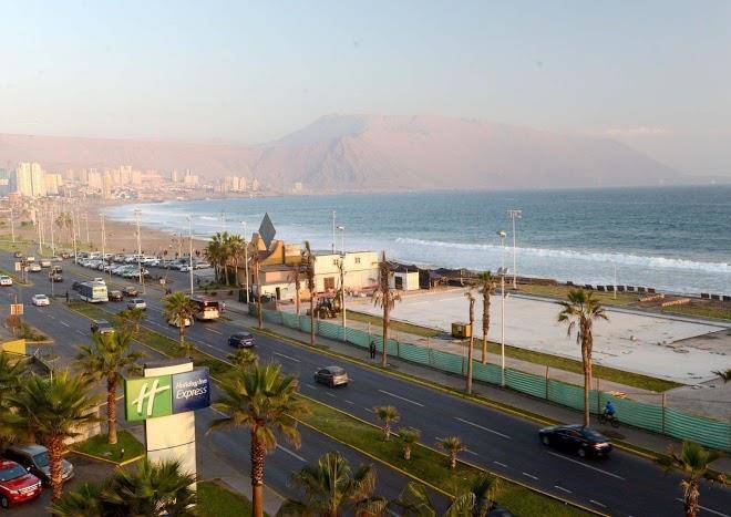Holiday Inn Express Iquique Image