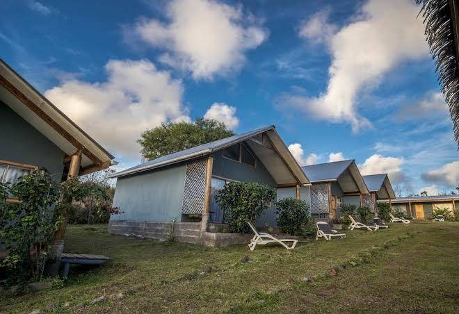 Cabanas henua iti