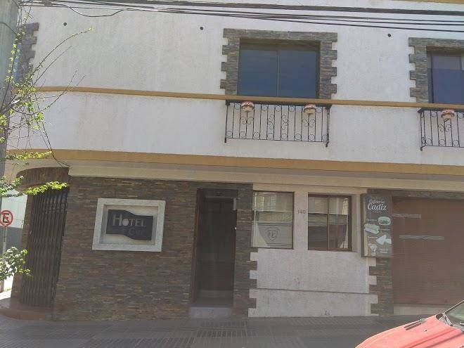 Hotel cadis