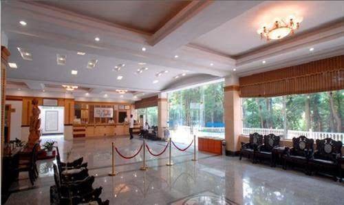 Hua ting hu hotel