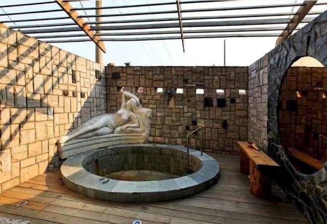 Meishen palace castle spa