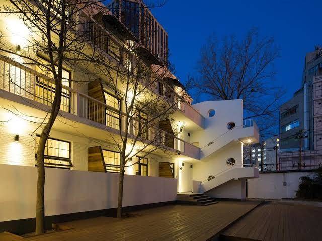 Cinderella Hotel Image