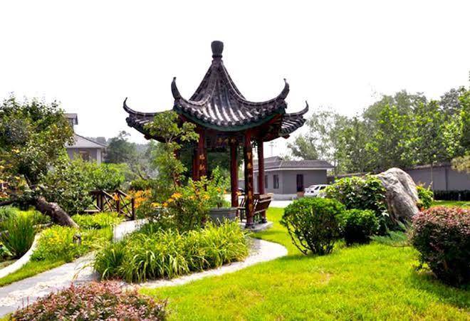 Beijing fragrant hill holiday business hotel