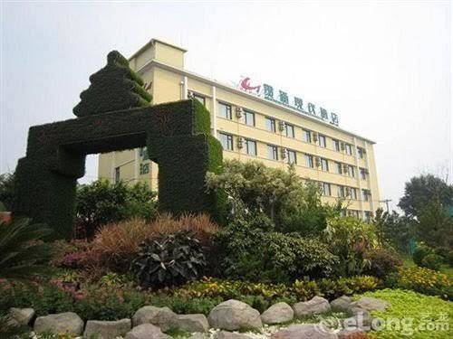 Beijing goto modern hotel