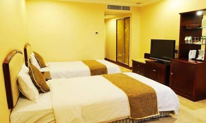 Sunshine peace hotel