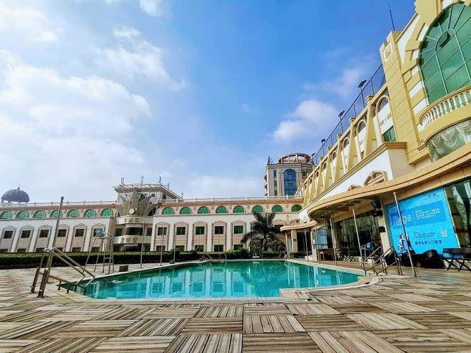 Aile Holiday Hotel Image