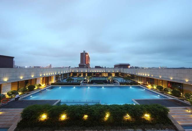 Wyndham Jinjiang Hotel Image