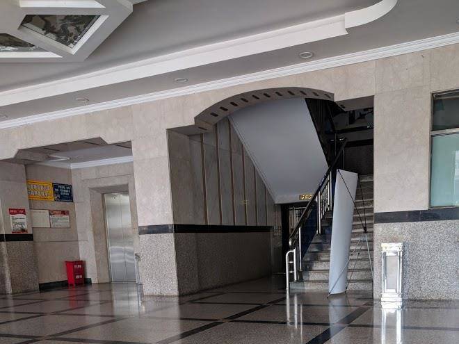 Yinghua hotel southwest gate