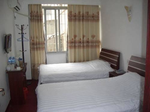 Penguin hotel zhongshan xiamen