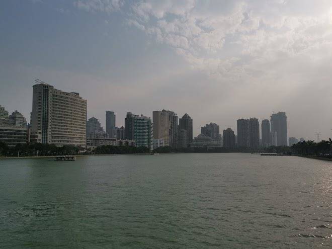 Rosewood Lakeview Hotel Image