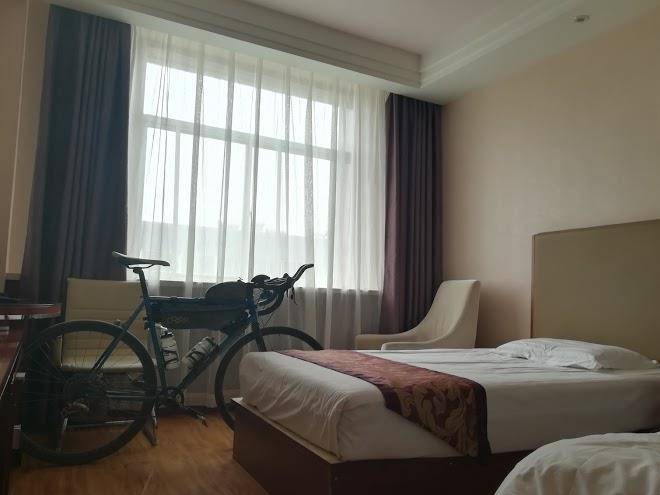 Qinrong hotel