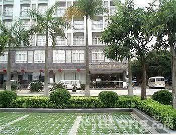 Champs Elys Hotel Image