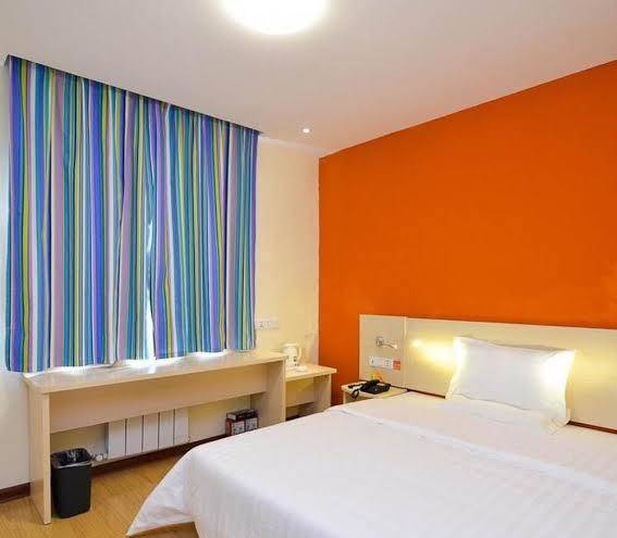 Life yajo hotel fangcun metro