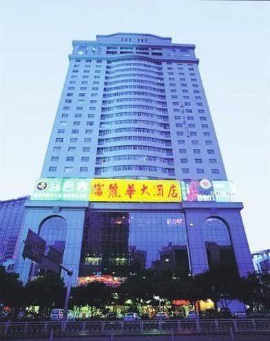 Gold hotel