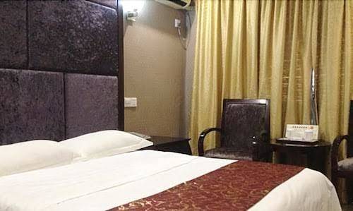 Longhu hotel