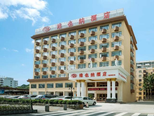 Vienna hotel shenzhen yantian alley