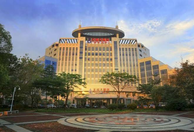 Chongzuo Tianhu Hotel Image