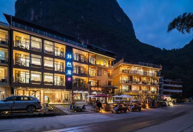 Ctn li river hotel