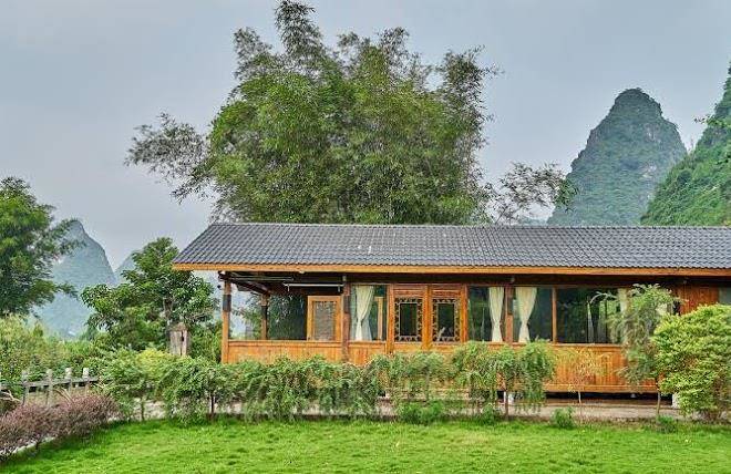 Yangshuo mountain retreat