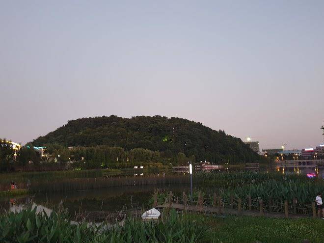 Guiyang gaoxinqianyin heyue hotel