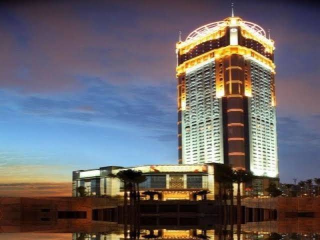 Ming guang international grand hotel haikou