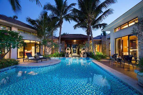 Grand metropark resort sanya south gate