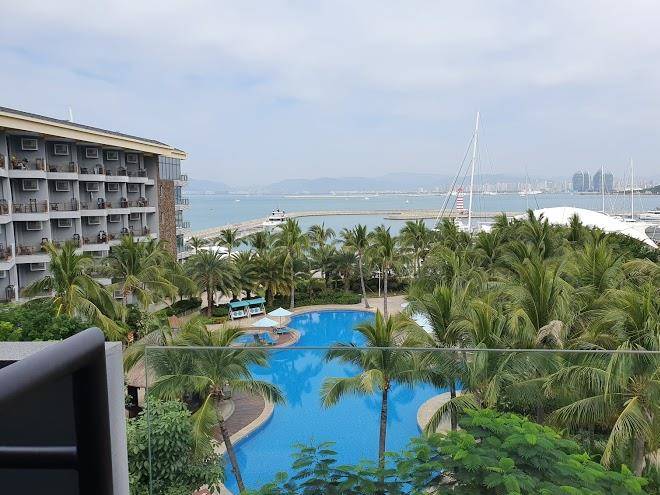 Sailing harbour hotel sanya