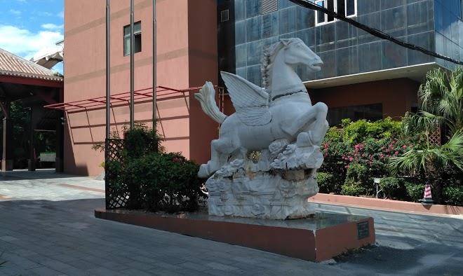 Searainbow hotel sanya
