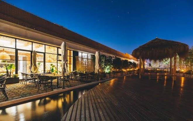 Atour hotel summer mountain resort chengde