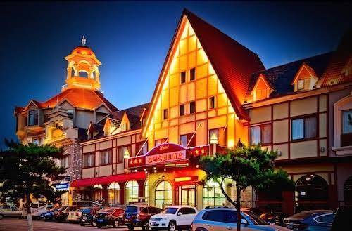 Omak holiday hotel