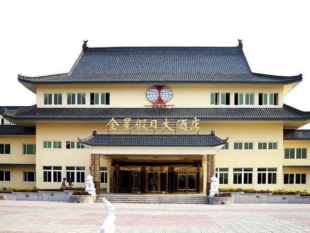 Golden star holiday hotel
