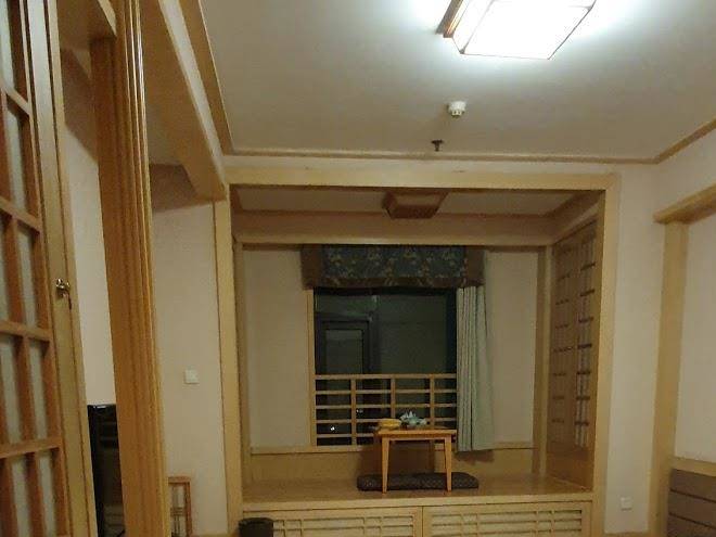 Guoyu Hot Spring Holiday Hotel Image