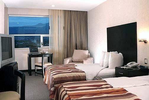 Shijiazhuang Haoshi 99 Fengshang Hotel Image