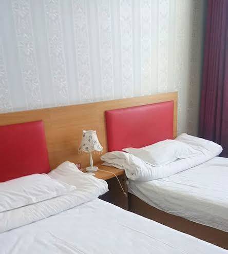 Zhangjiakou baoshenghong hotel