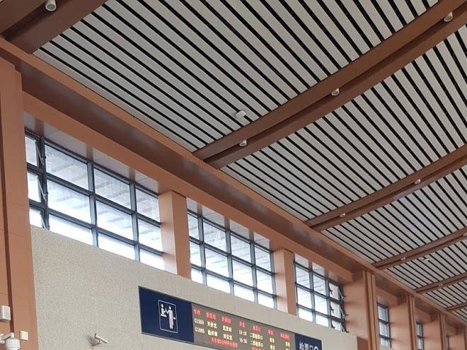 Kaifeng railway west station express hotel