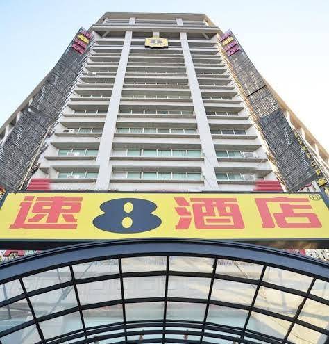 Super 8 hotel