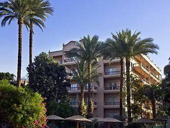 Dongfang milan commercial hotel