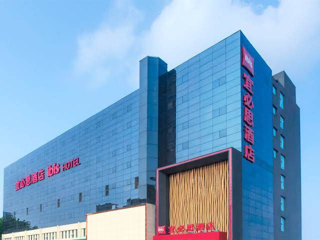 Ibis zhengzhou longhai road