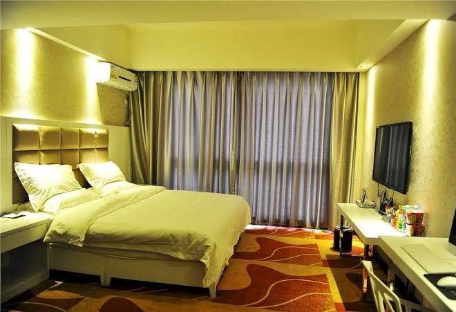 Zhumadian yuechao vogue hotel