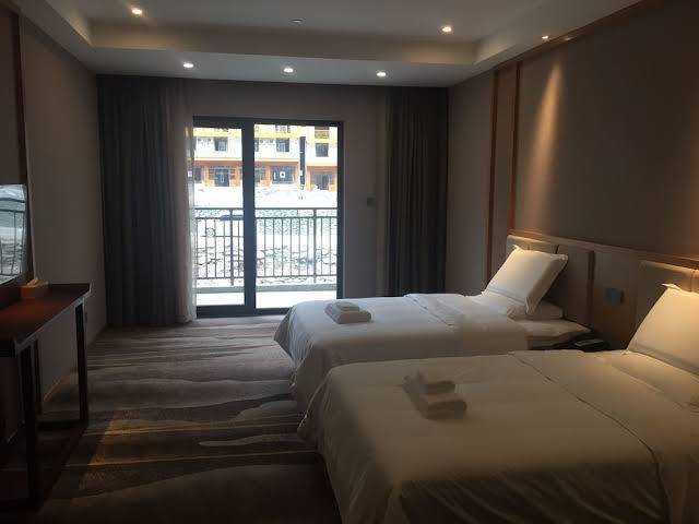 Shennongjia jinghe hotel