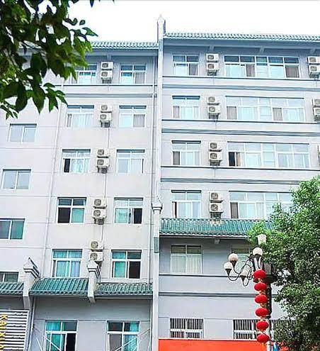 Triumph Power Hotel Image