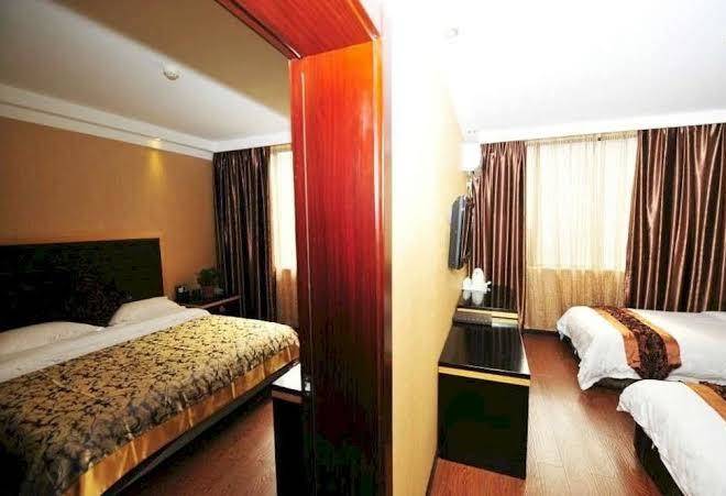 Wu Dang Athens Hotel Image