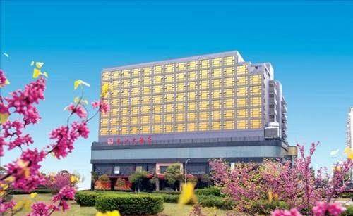 Wuhan yangtze hotel