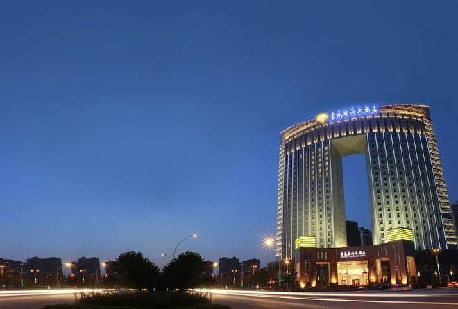 Yuji Royal Grand Hotel Image