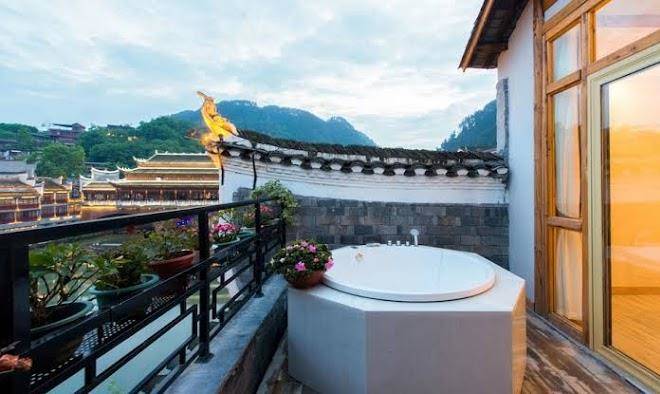 Floral hotel huer caowu