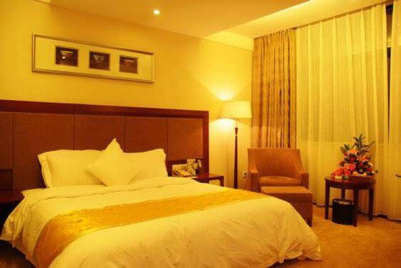 Zhuzhou newsky hongdong hotel